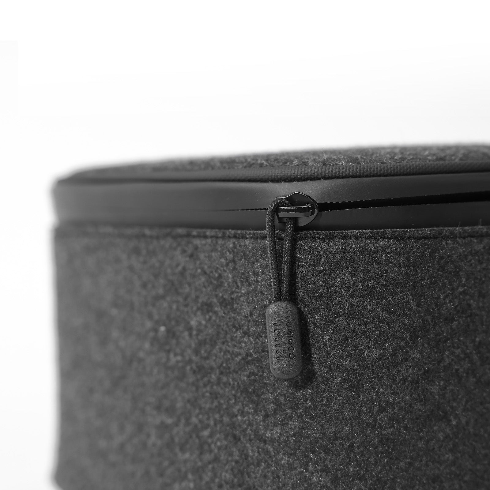KIWI design P4 VRヘッドセット 携帯用ケース/収納ケース/保護ケース